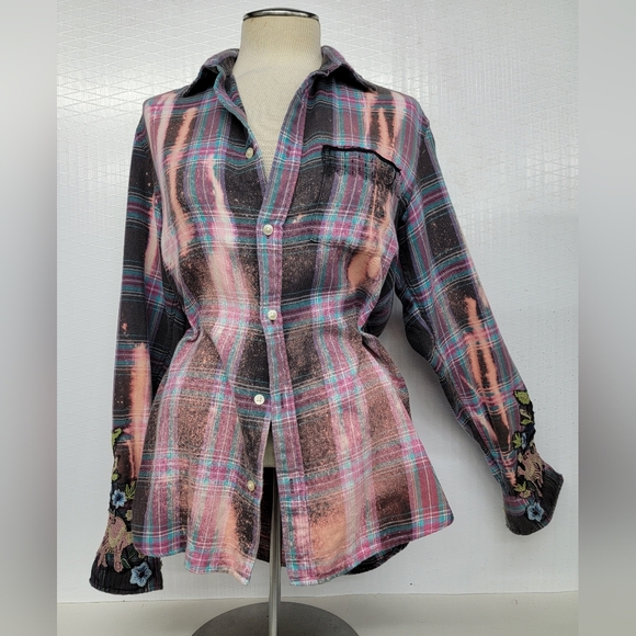 Pat Benatar Upcycled Rock Band Flannel - Picture 7 of 12